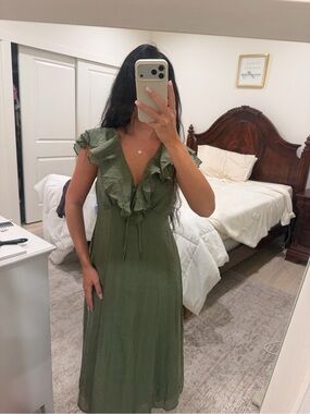Old Navy Olive Green Ruffle V-Neck Midi Dress